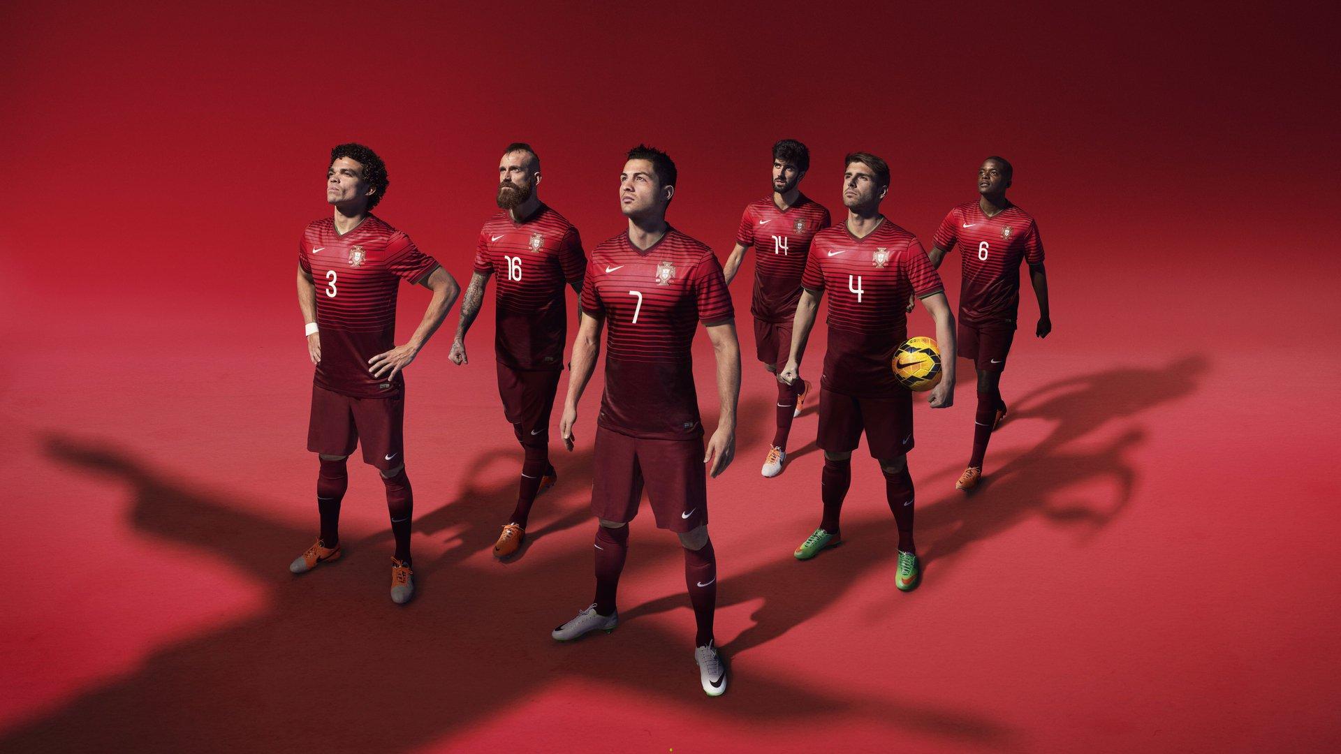 中国游泳队巴黎奥运备战冲刺 新秀崛起老将坚守