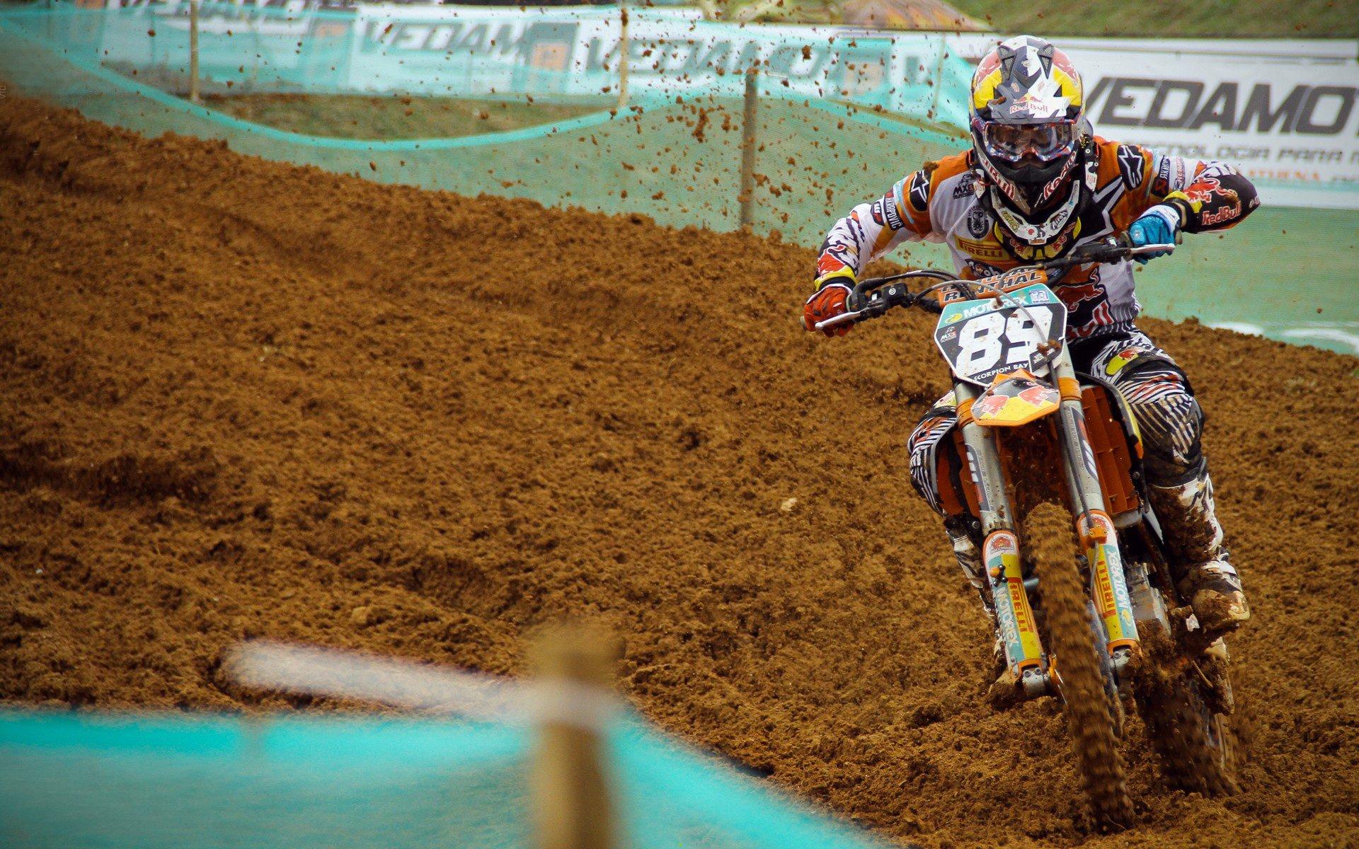 德约科维奇强势晋级温网四强 冲击第24座大满贯再进一步