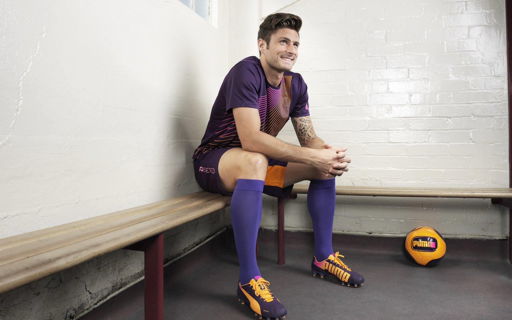 阿尔卡拉斯逆转夺冠，巴黎大师赛上演史诗级对决