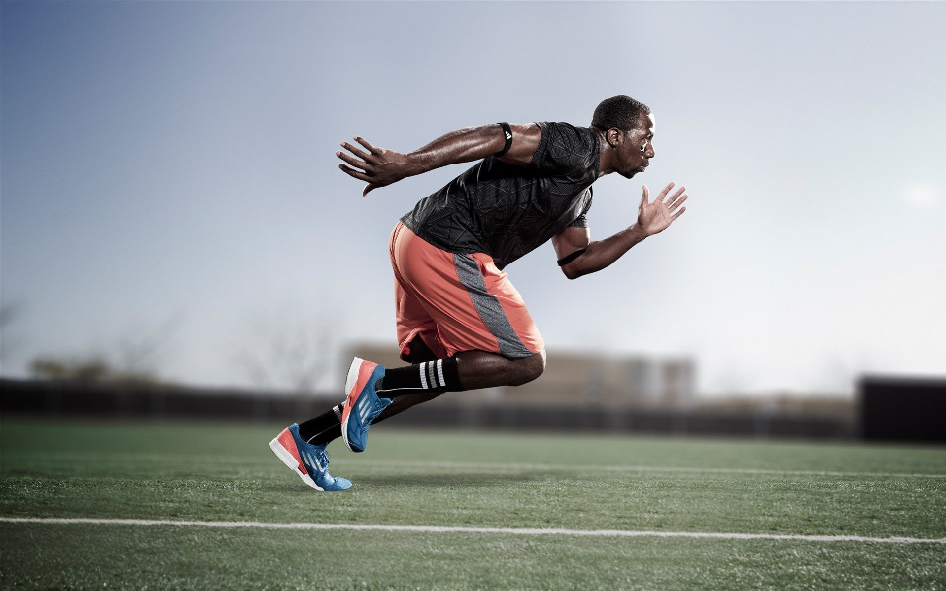 巴黎奥运会倒计时,全球顶尖运动员备战冲刺,东道主法国蓄势待发